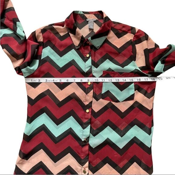 Charlotte Russe Chevron Multicolored Button Down Long Sleeve Top SMALL - Picture 6 of 10